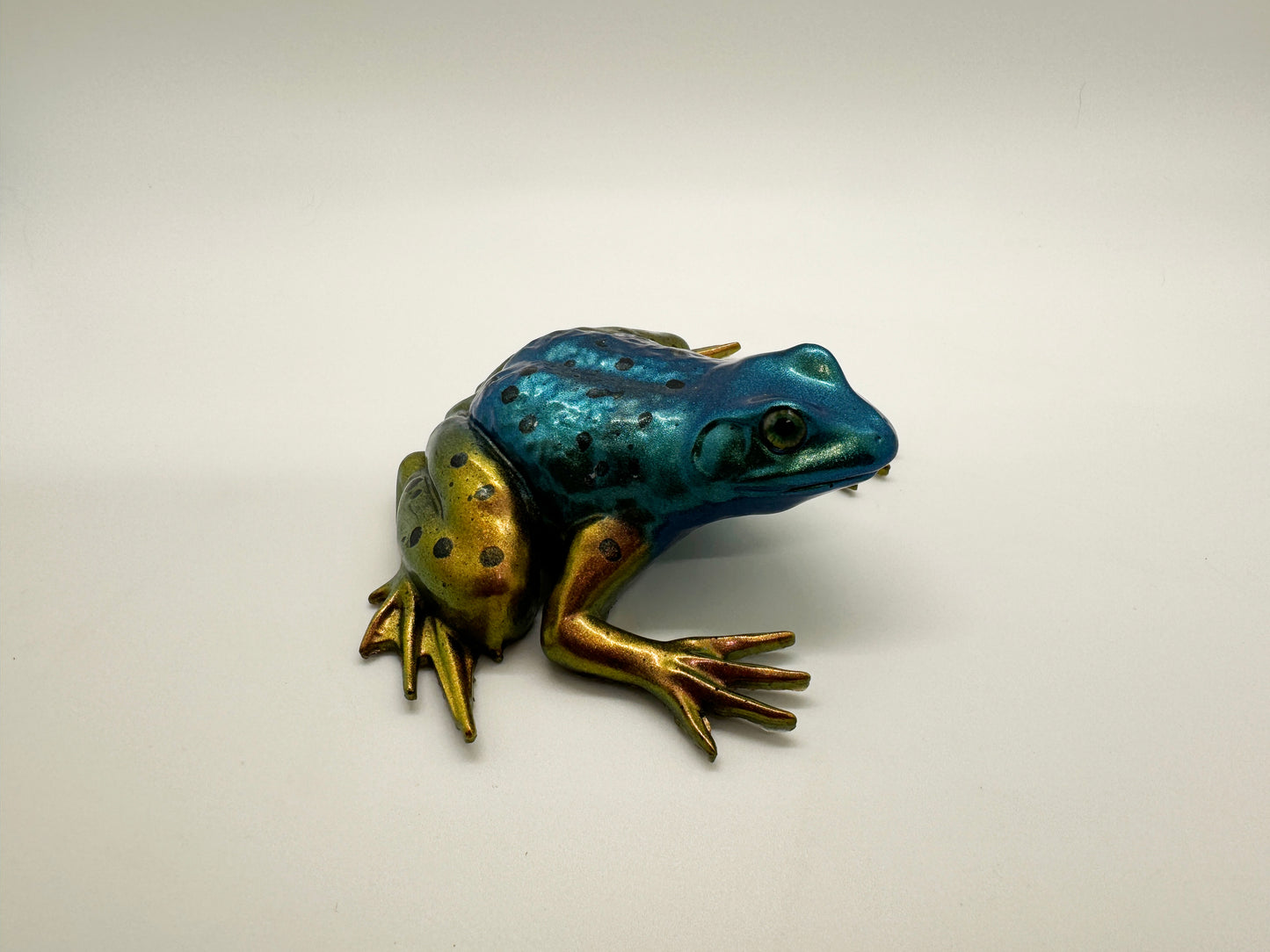 Resin Frog - Town and Country Creations