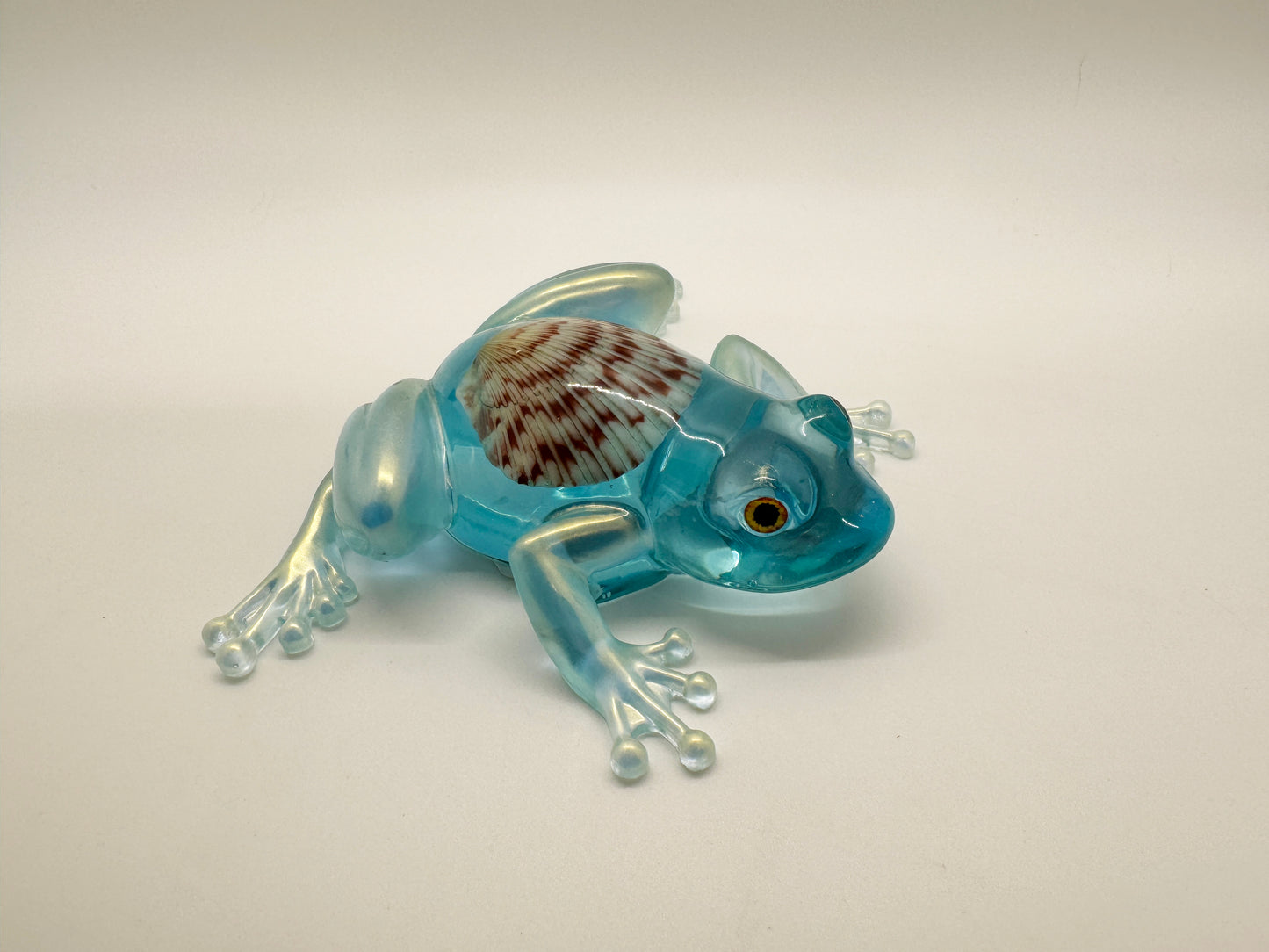 Resin Tree Frog - Town and Country Creations